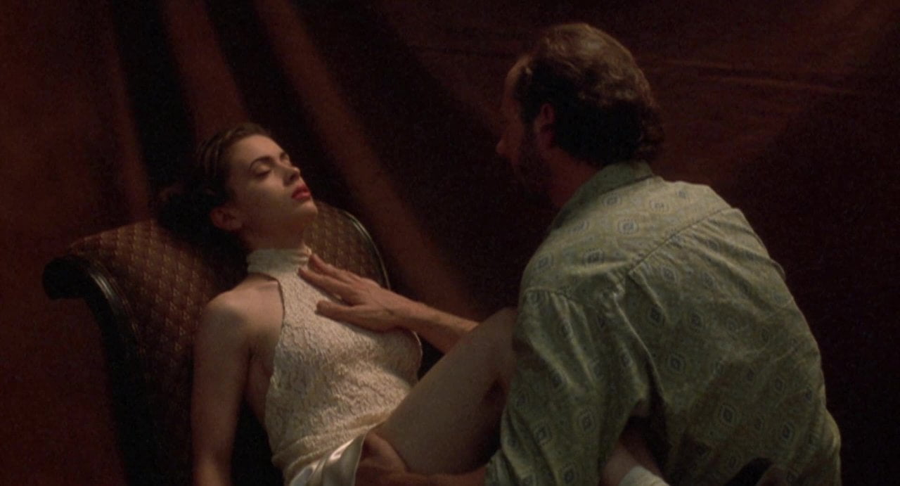 Alyssa Milano - Poison Ivy 2: Lily 08 - porn video  