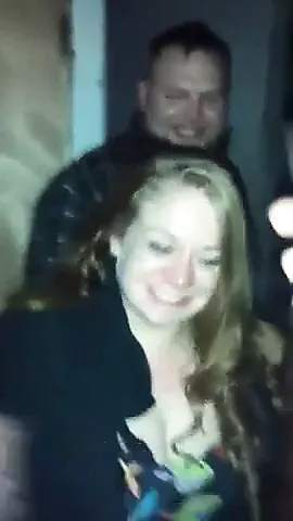Friends wife flashing her tits infront of all his friends - порно видео  