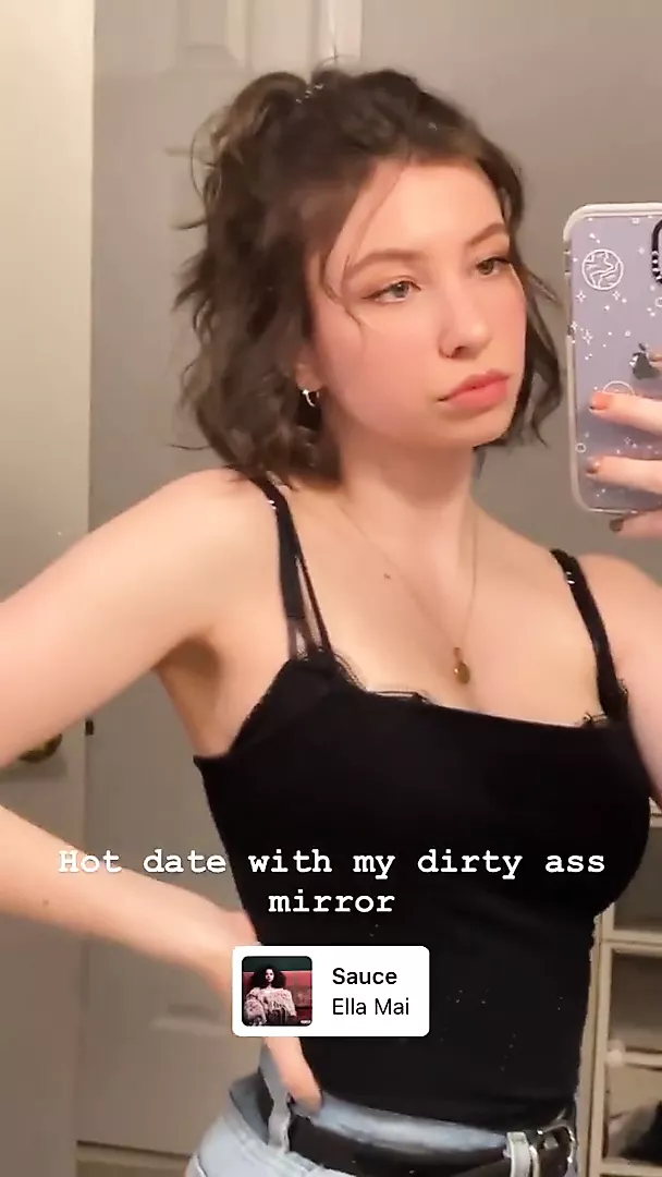 Katelyn Nacon hot mirror selfie - porn video  