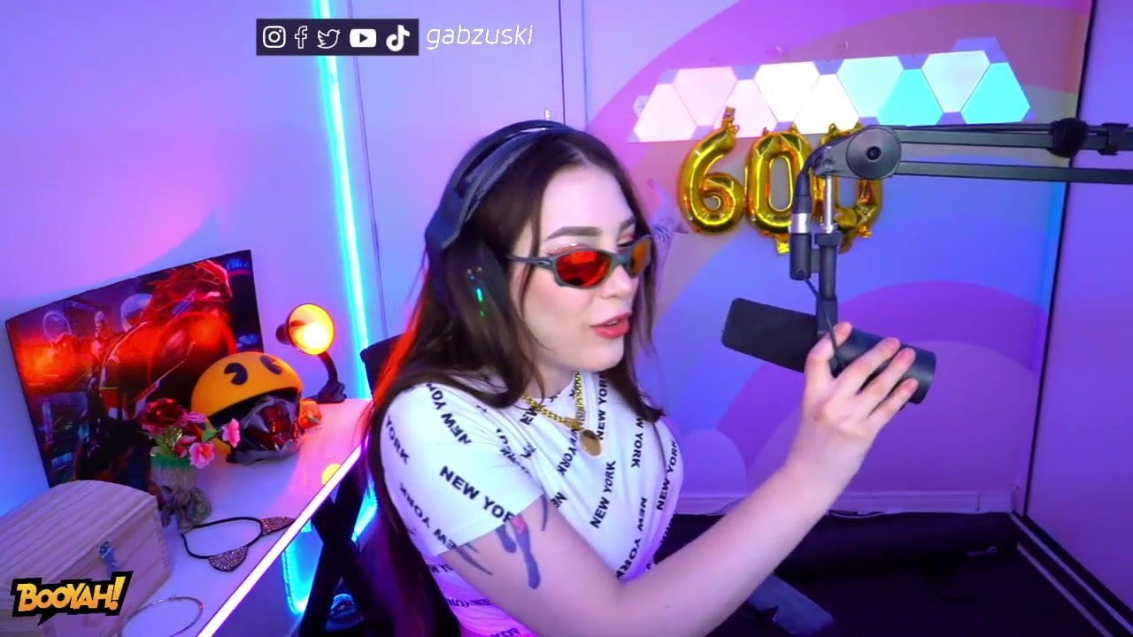 Gabriela Zambrozuski Gostosa em Live - porn video  
