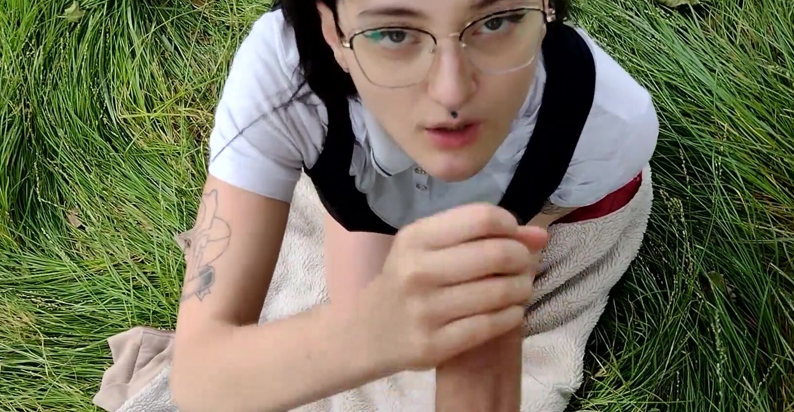 Get on your knees and suck! - porn video  