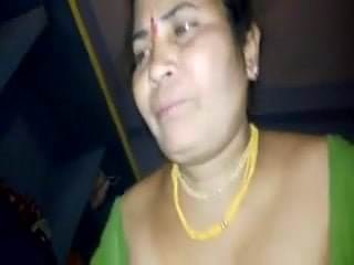 Desi mature aunty - porn video  