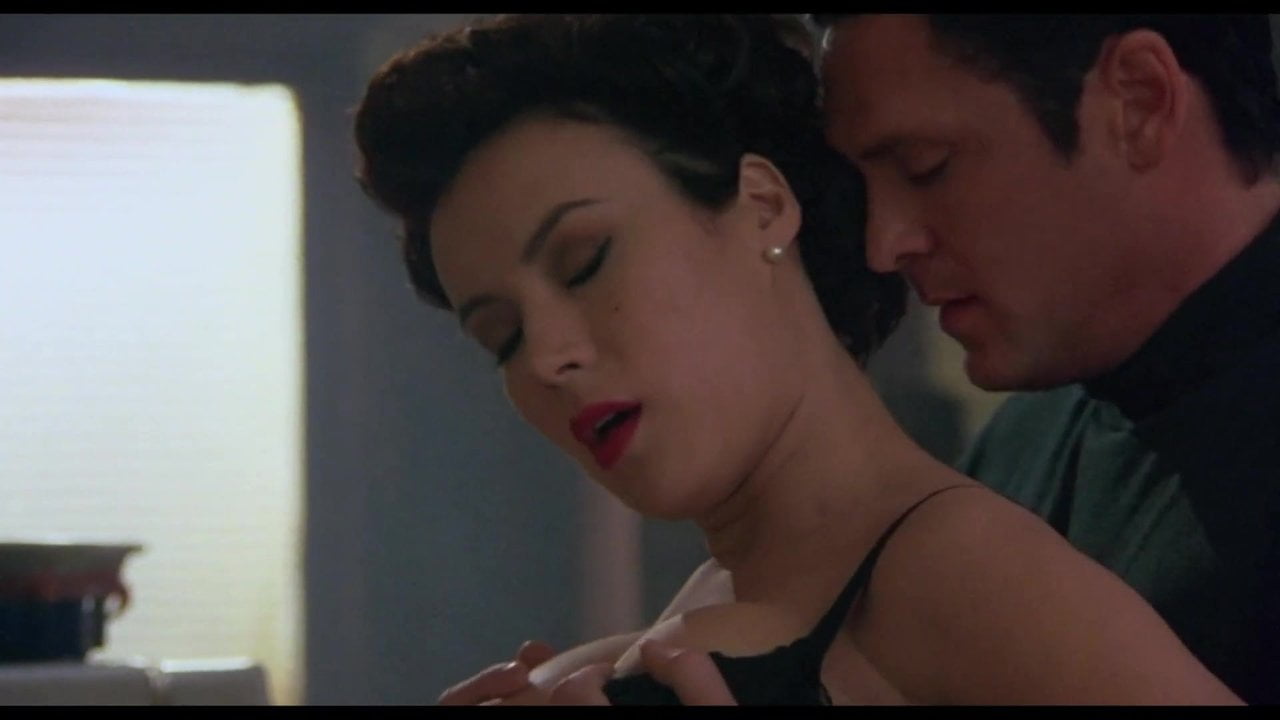 Jennifer Tilly - Man with - porn video  