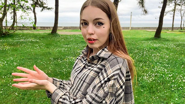 ⁣Stop walking, lets go have sex - porn video  