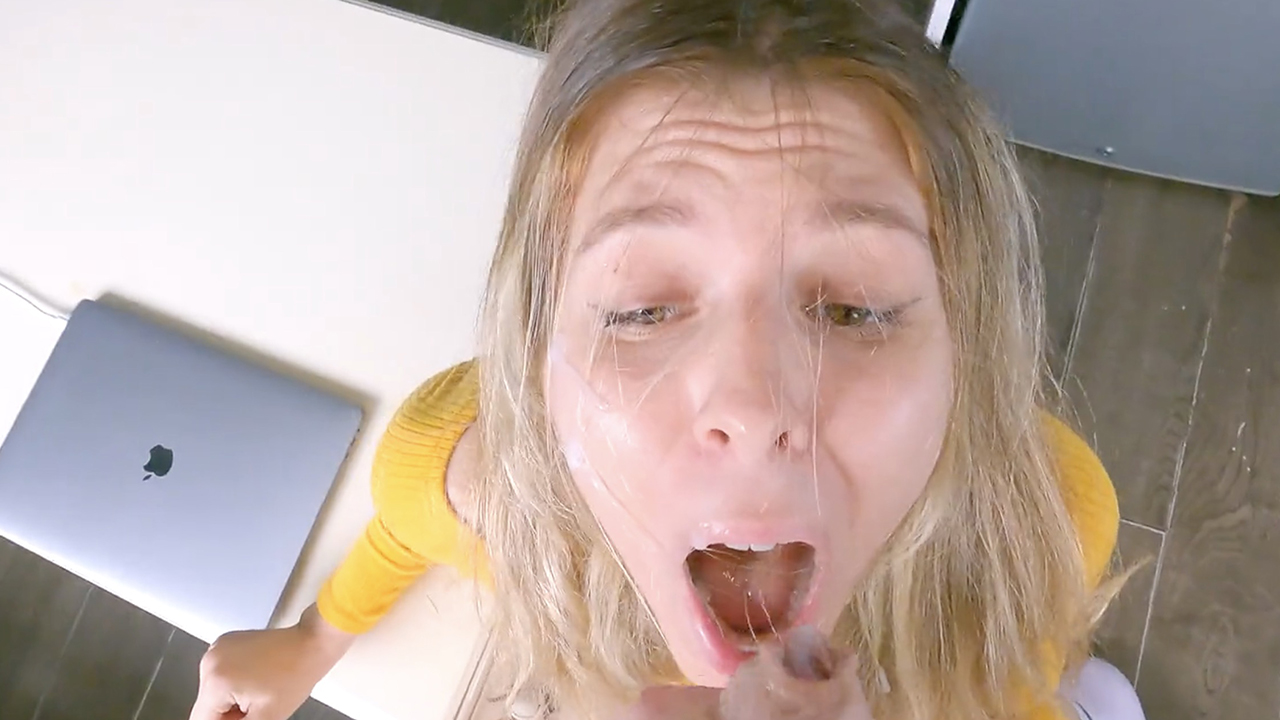 Miss, would you be so kind as to spread your legs! - porn video  