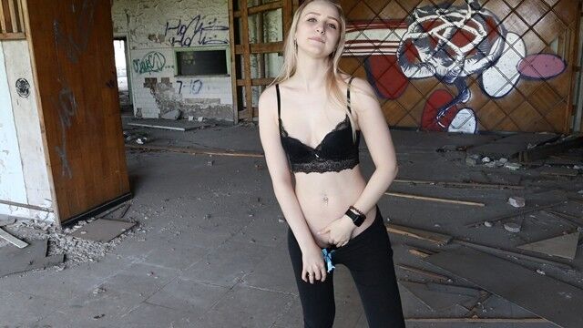 ⁣Am I wearing panties? - porn video  