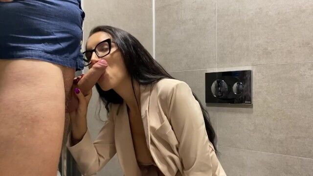 Without leaving the booth - porn video  