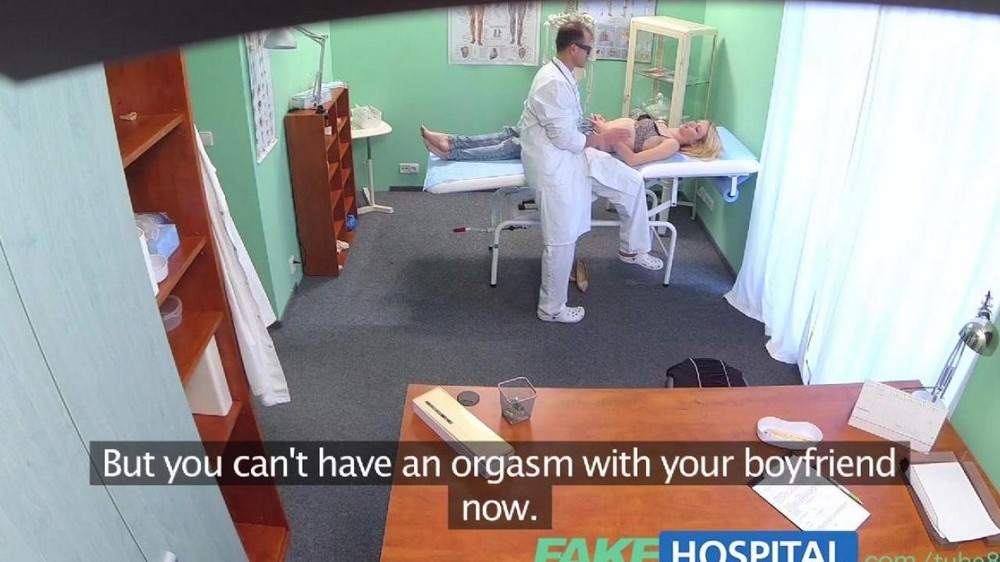 Hi*** camera in the gynecologists office - porn video  