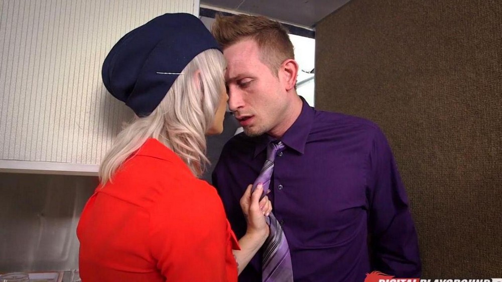 A stewardess gives a blowjob to a passenger in front of everyone - porn video  