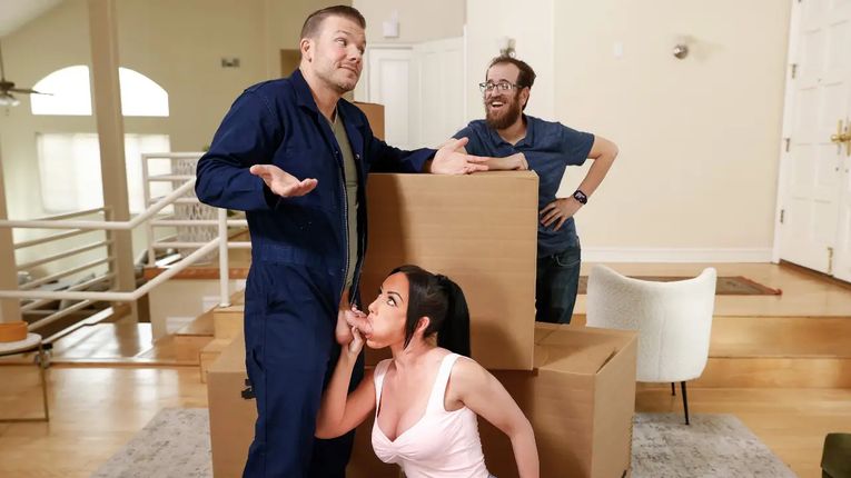 HornyHostel - Jennifer White - Boxed And Banged 