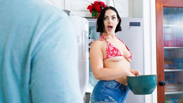 [NubileFilms] Lucy Lotus - My New Hot Neighbor - S49:E18 