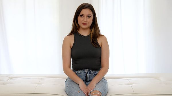 NetVideoGirls - Violet 