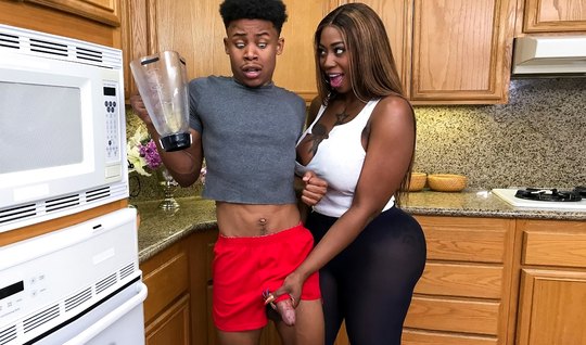 ⁣A fat mother with big milkings knows what her stepson needs 