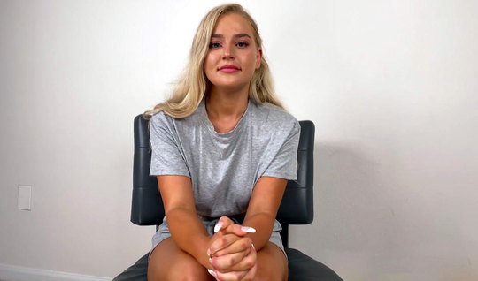 ⁣Blonde gives deep blowjob and gets fucked great at casting 