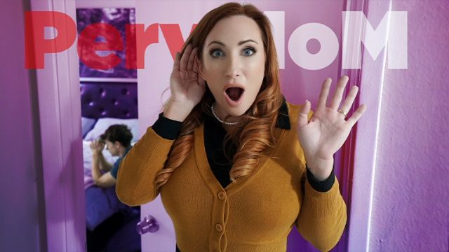 ⁣Talented Sophia Locke and Parker Ambrose at caught jerking off action 
